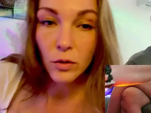 ELENA-XXX free chat on liveonude Image 17