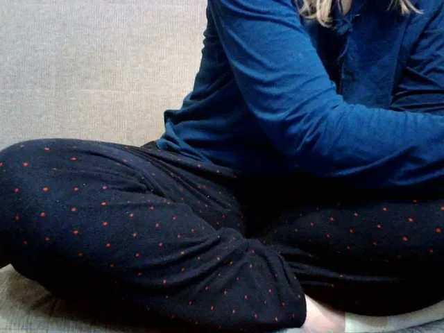 DiamondJo free chat on liveonude Image 13