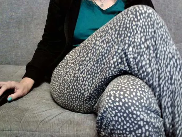 DiamondJo free chat on liveonude Image 14