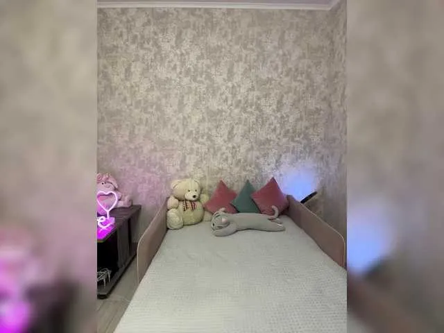 -Breid-1 free chat on liveonude Image 13