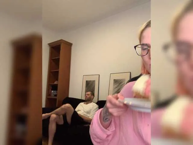 onlygia free chat on liveonude Image 8