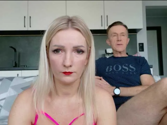 sarah_haggai free chat on liveonude Image 3