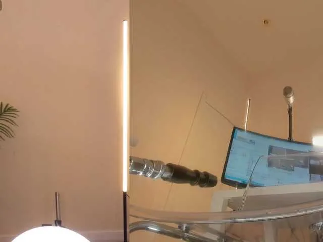 mulata_ch free chat on liveonude Image 19