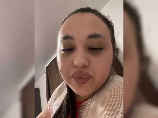 Katyushaa free chat on liveonude Image 16