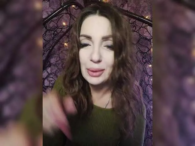 violett_fowlerxx free chat on liveonude Image 15