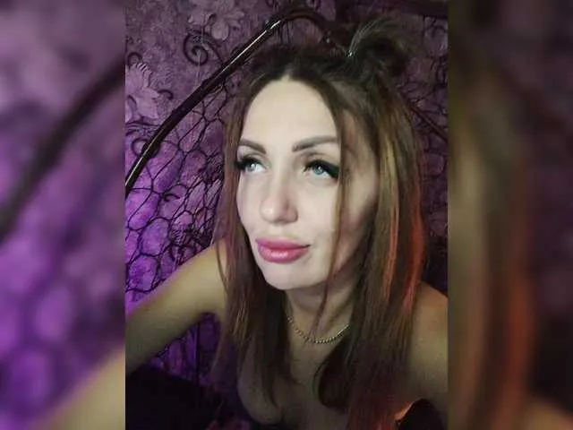 violett_fowlerxx free chat on liveonude Image 9