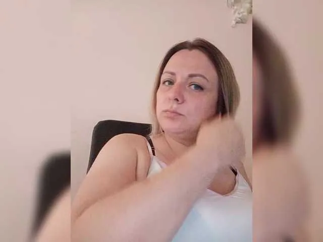 -Breid-1 free chat on liveonude Image 14