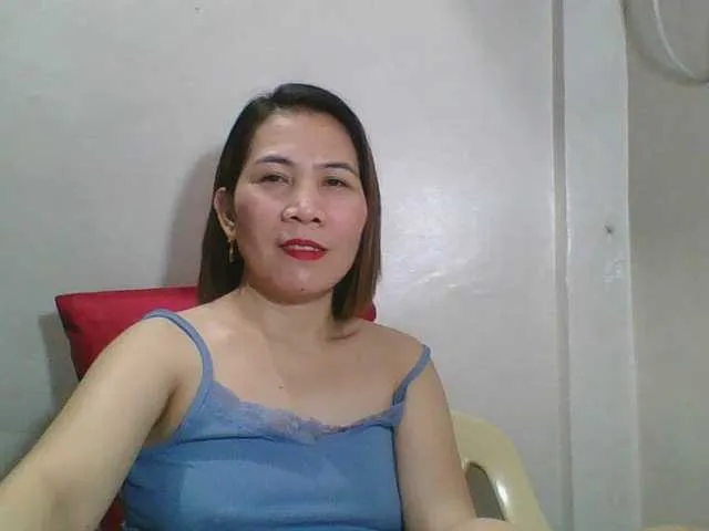 DiamondJo free chat on liveonude Image 18