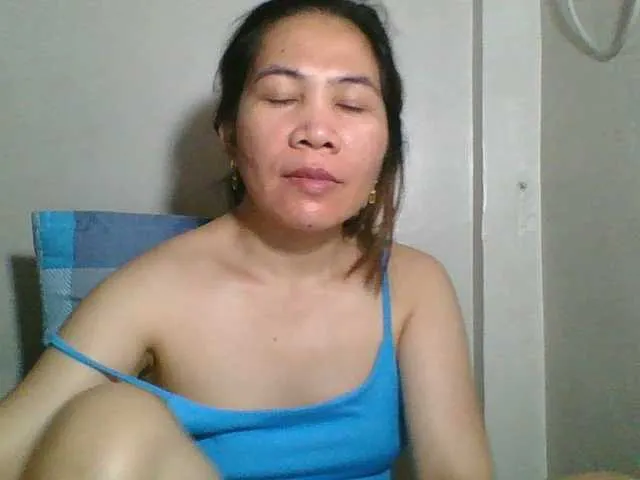 DiamondJo free chat on liveonude Image 9