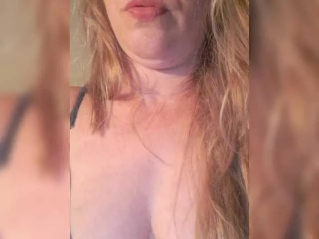 Sexycikas free chat on liveonude Image 3