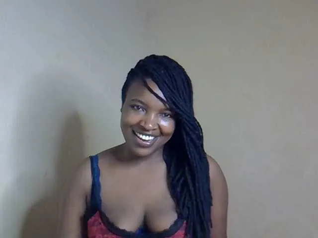 DiamondJo free chat on liveonude Image 13