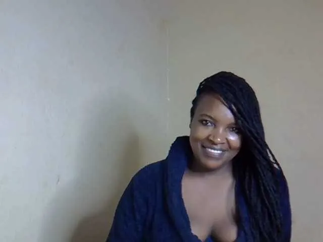 DiamondJo free chat on liveonude Image 4