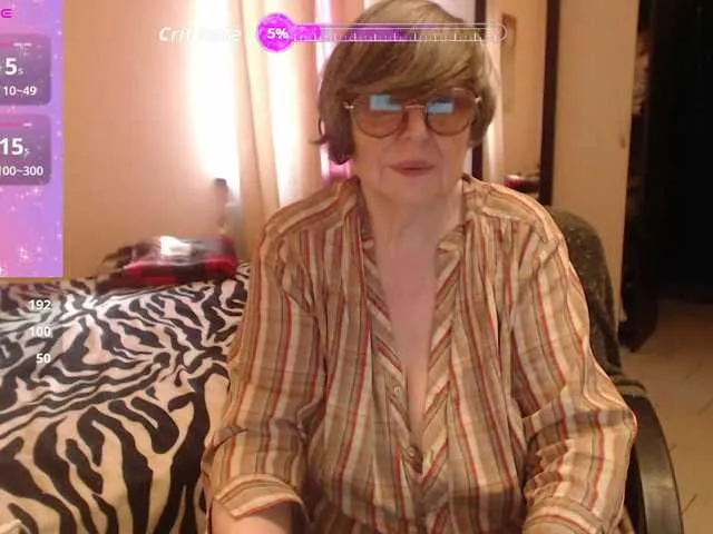 Katyushaa free chat on liveonude Image 9