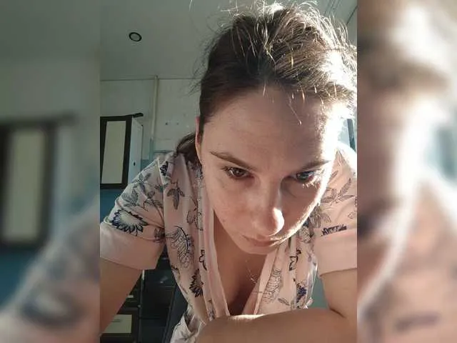 moaningsquirtle free chat on liveonude Image 14