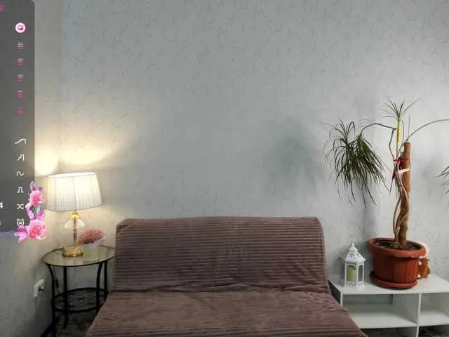 Wild-Angel777 free chat on liveonude Image 8