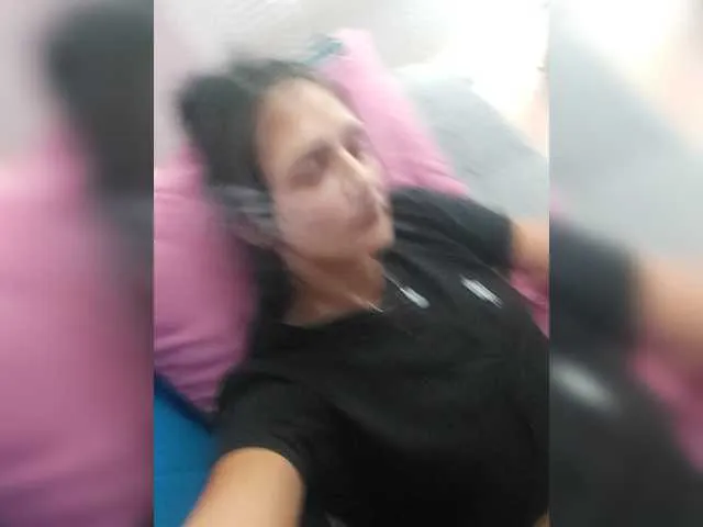 Soff00 free chat on liveonude