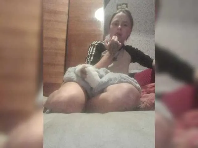 23-Mandarinka free chat on liveonude Image 5