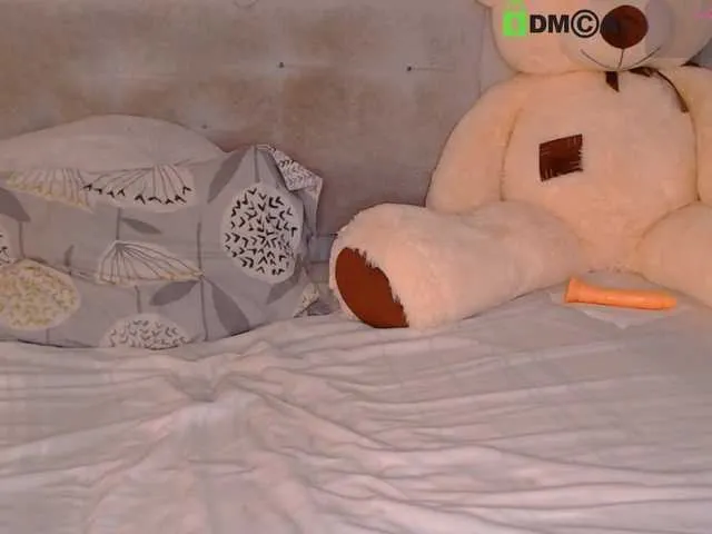 Katyushaa free chat on liveonude Image 2