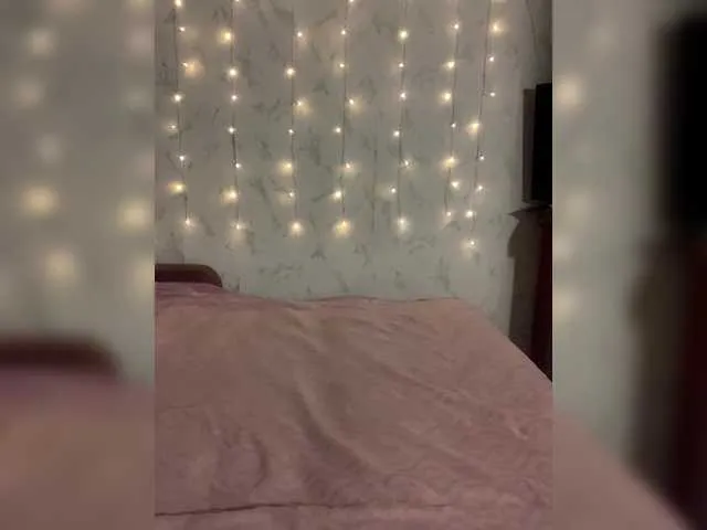 ELENA-XXX free chat on liveonude Image 18