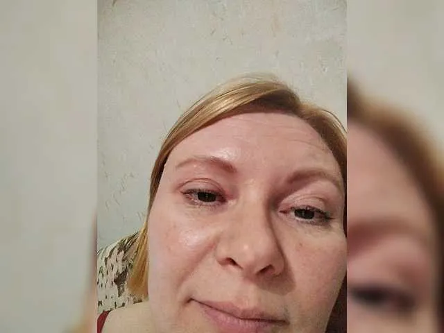 Girl-Pleasure free chat on liveonude Image 15