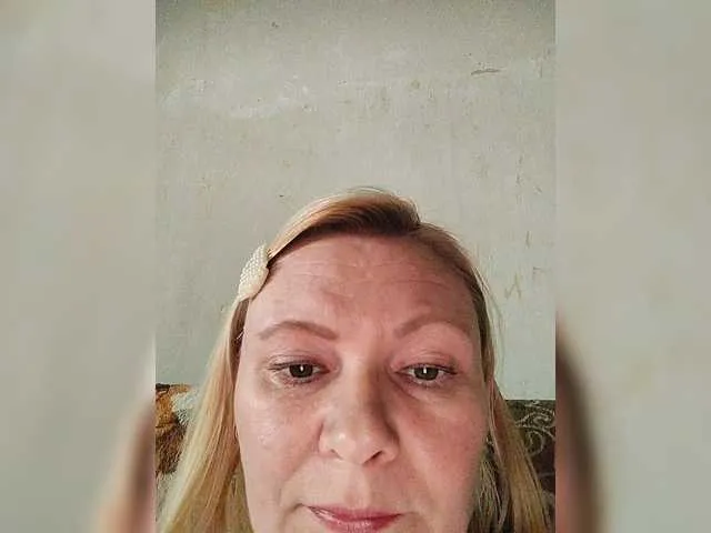 Girl-Pleasure free chat on liveonude Image 4