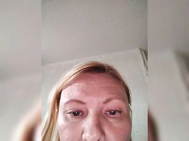 Girl-Pleasure free chat on liveonude Image 5