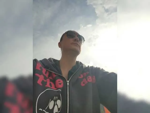 Katyushaa free chat on liveonude Image 10