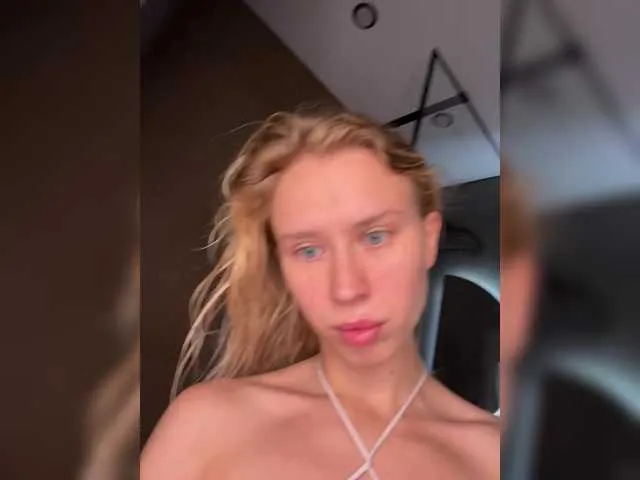 milabunny_ free chat on liveonude Image 2