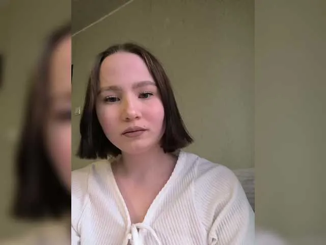 flirtysecretary123 free chat on liveonude Image 4