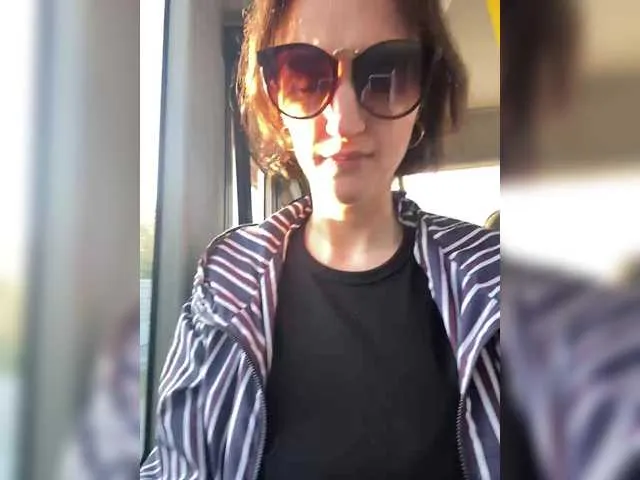 Wild-Angel777 free chat on liveonude Image 11