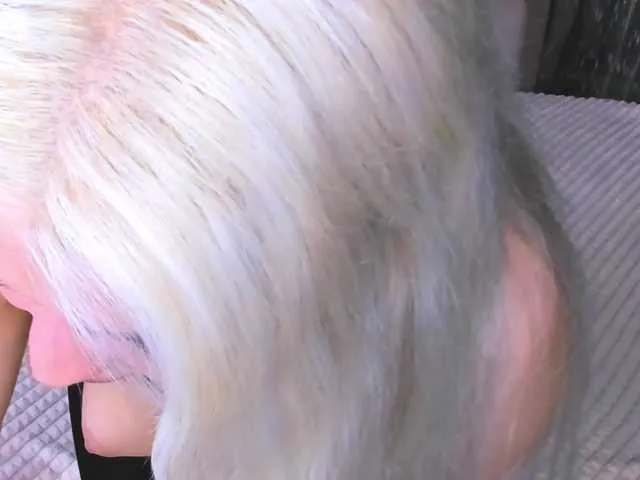 chloe_jeense free chat on liveonude Image 10