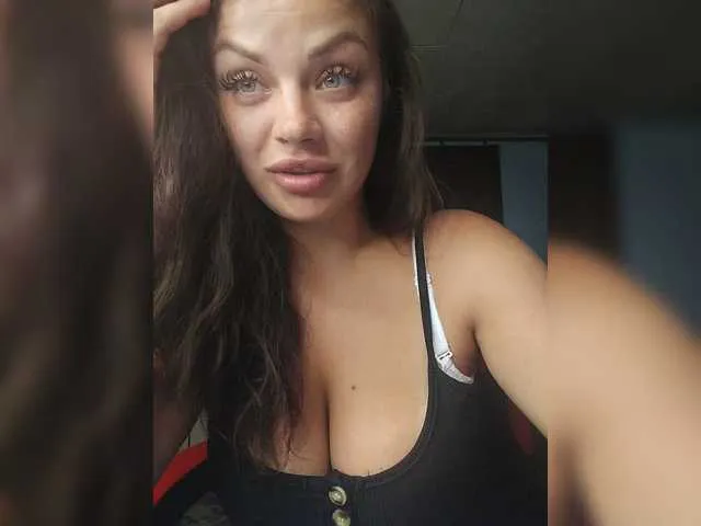 Sweetnissapri free chat on liveonude Image 2