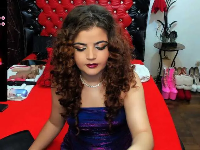 sexyblondebush free chat on liveonude Image 15