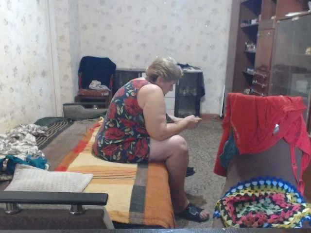 tiffanywaynne free chat on liveonude Image 13