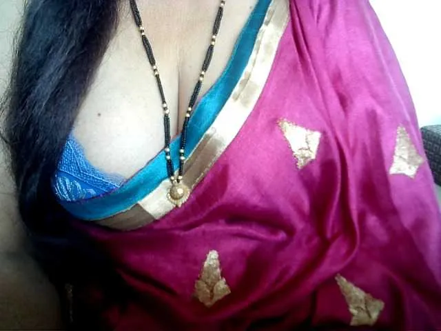 xunybany free chat on liveonude Image 12