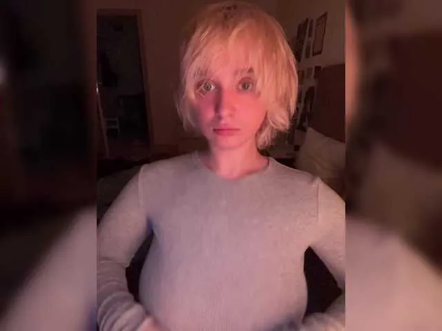 AlexAndPole free chat on liveonude Image 11