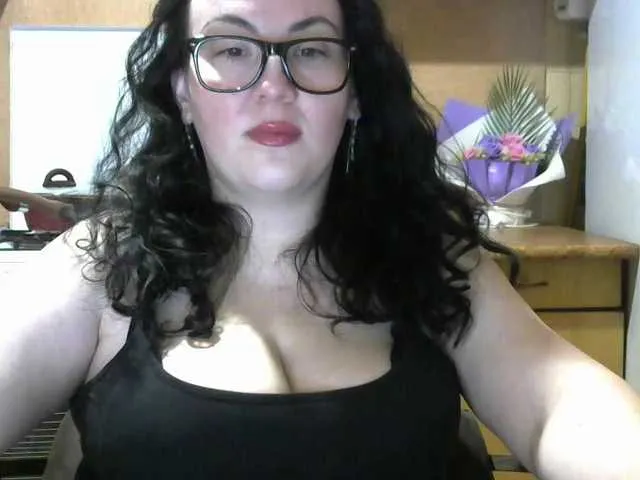 mayadashaaa free chat on liveonude Image 16