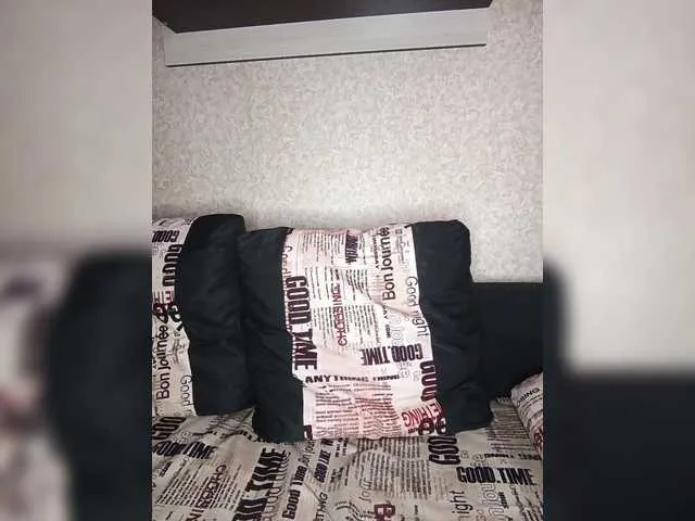 sexyblondebush free chat on liveonude Image 11