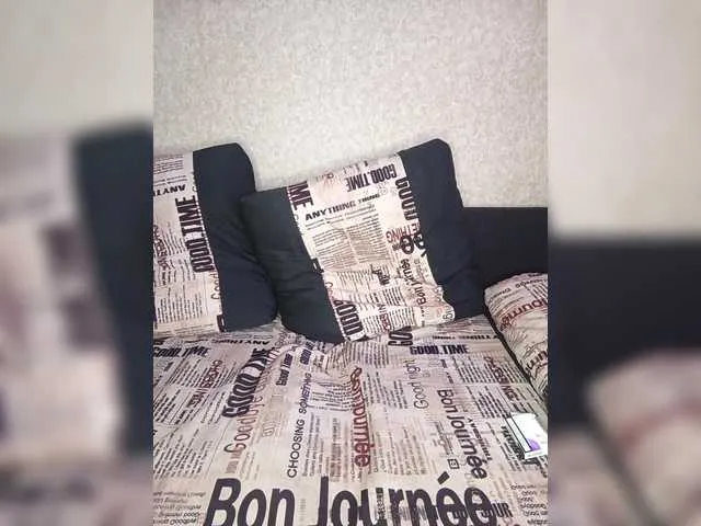 sexyblondebush free chat on liveonude Image 6