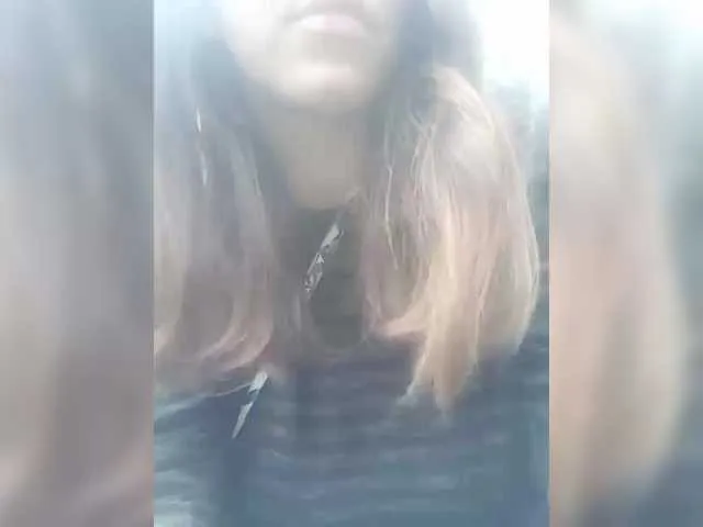 xunybany free chat on liveonude Image 15