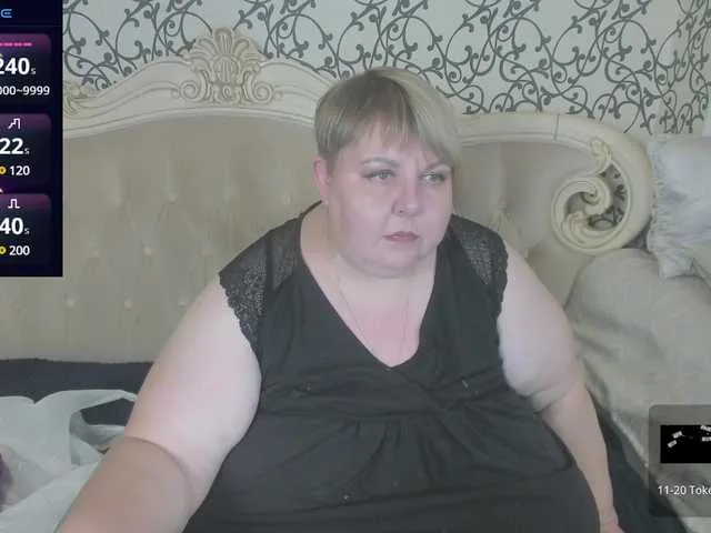 ELENA-XXX free chat on liveonude Image 11