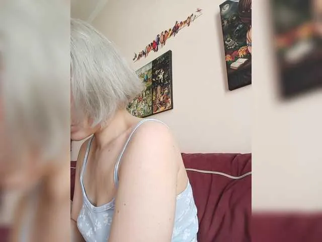 christiekroes free chat on liveonude Image 7