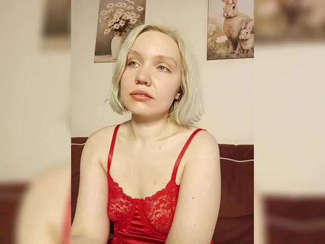 christiekroes free chat on liveonude Image 9