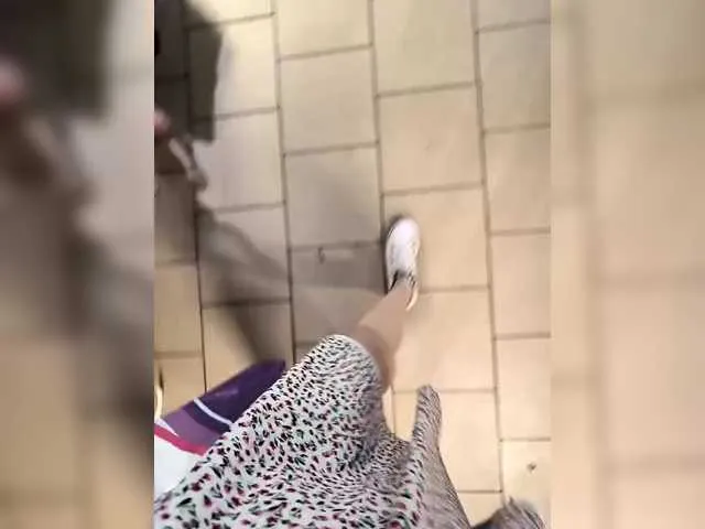 jessika97 free chat on liveonude Image 2