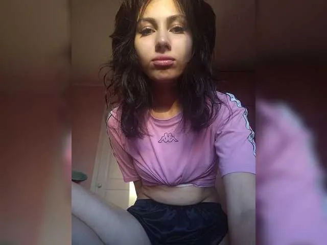 xunybany free chat on liveonude Image 18