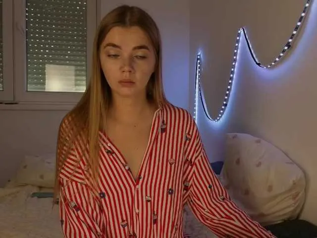 onlygia free chat on liveonude Image 11