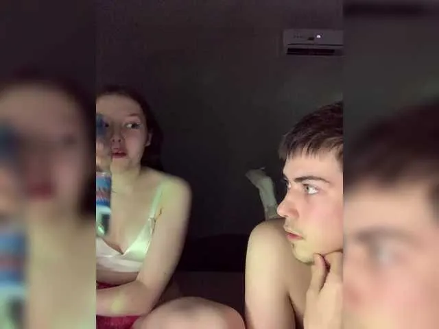 xunybany free chat on liveonude Image 12