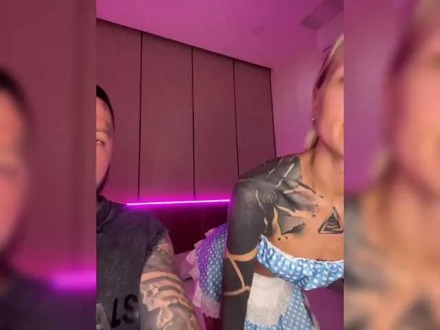 DiamondJo free chat on liveonude Image 14