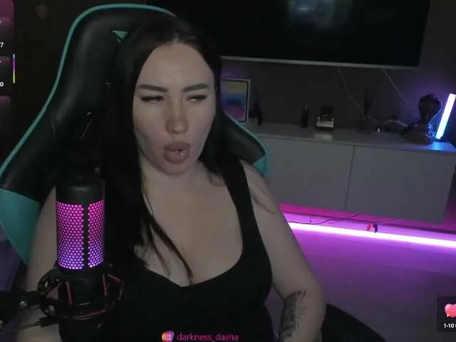 xunybany free chat on liveonude Image 19