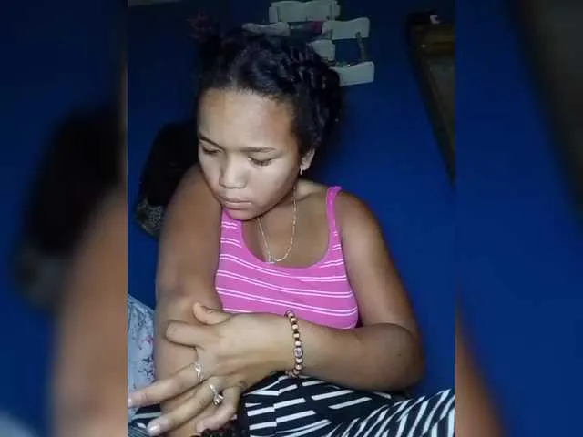 maturecouple0412 free chat on liveonude Image 14